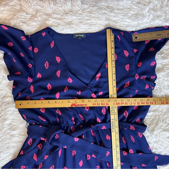 ModCloth Faux Wrap Flutter Sleeve Kiss Print Dress Size XL L12 - Picture 11 of 12